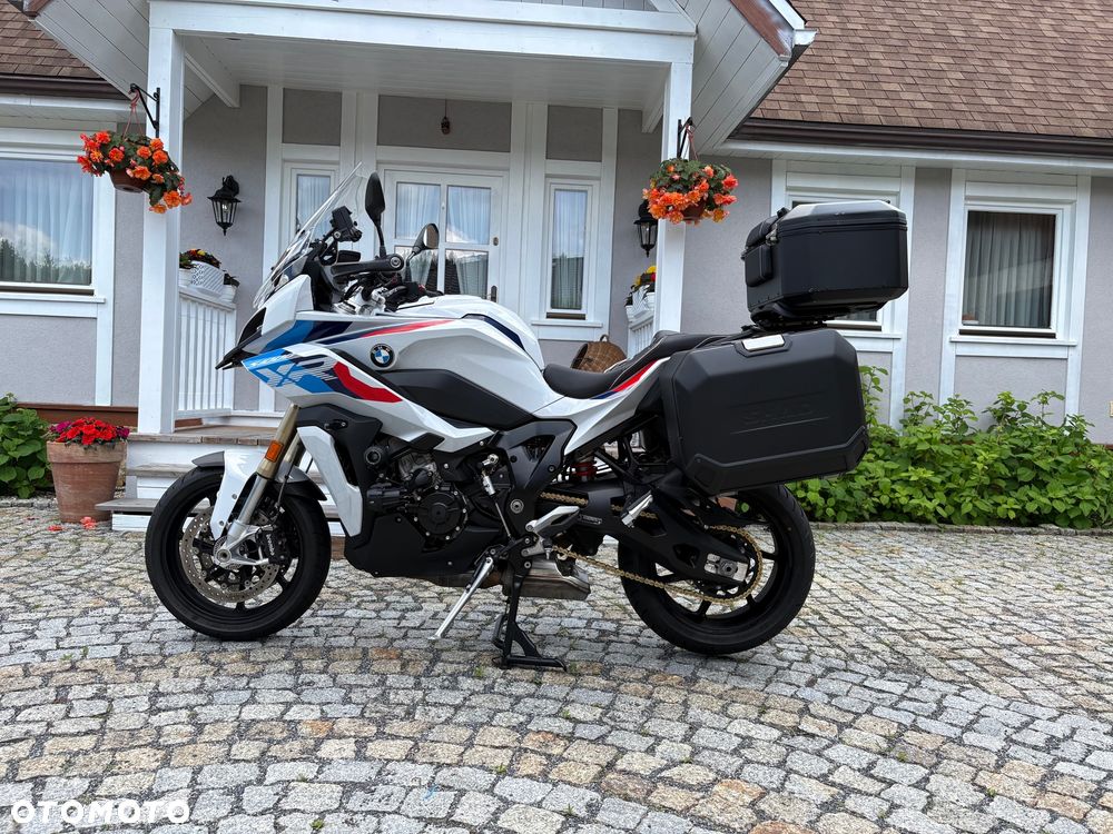 BMW XR - 15