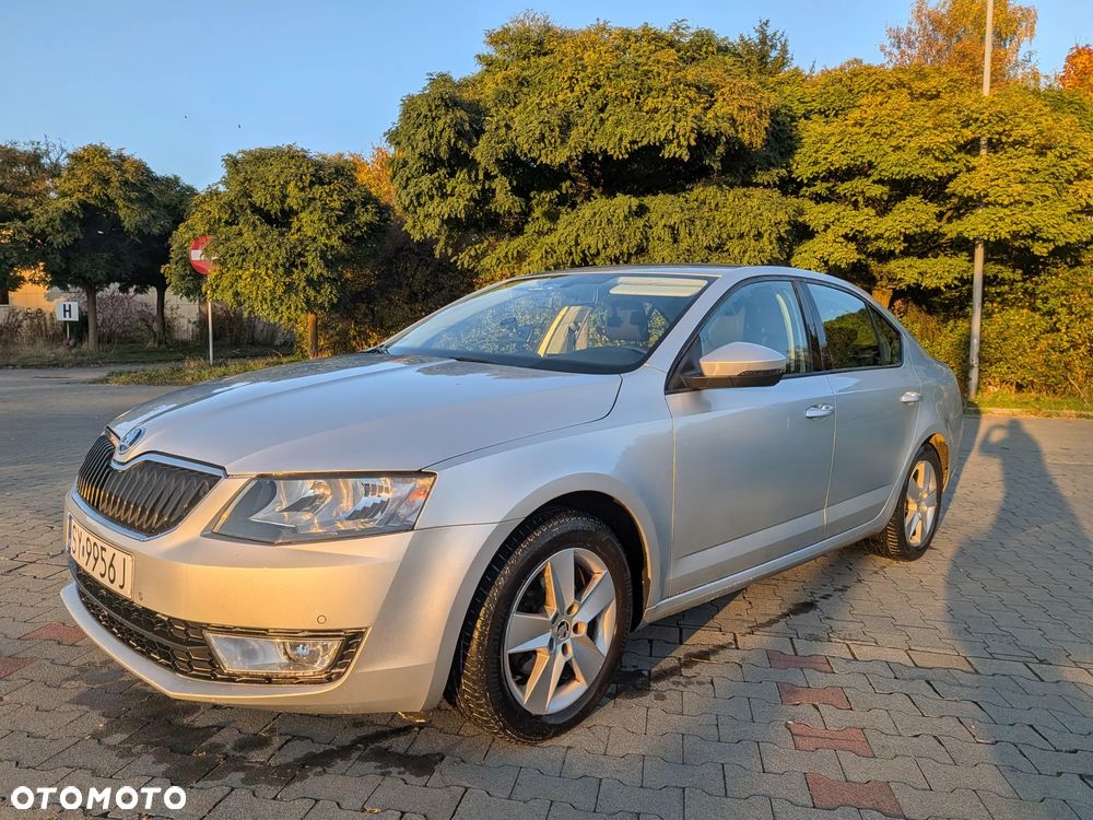 Skoda Octavia 2014 photo 2