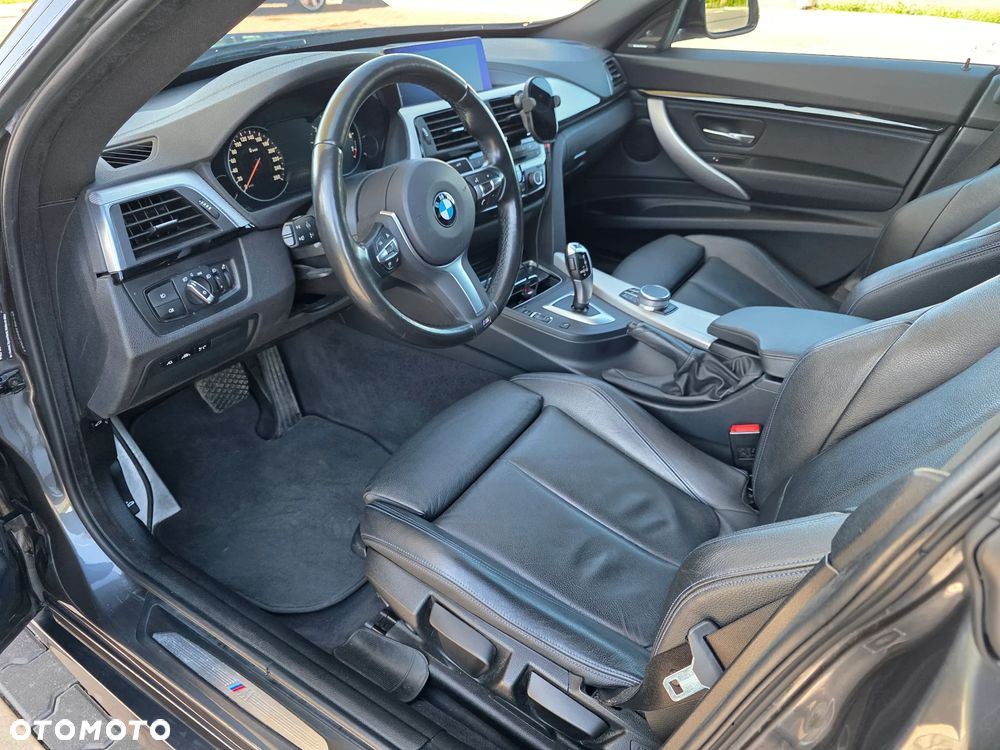 BMW 3GT 320i xDrive M Sport - 12