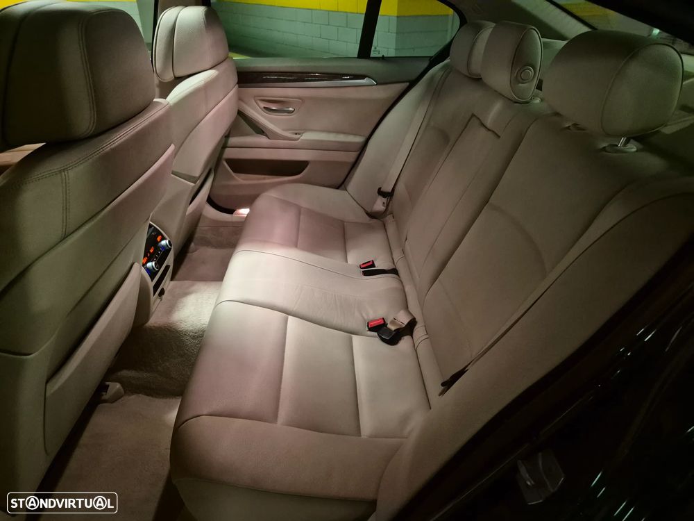 BMW 525 d Line Luxury Auto - 37