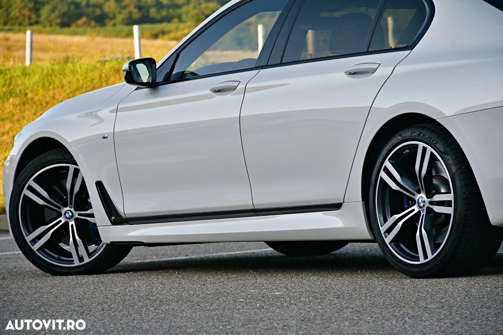 BMW Seria 7 750d xDrive - 33