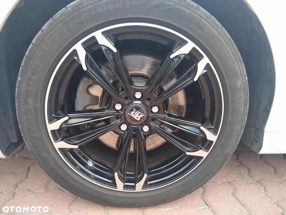 Toyota Camry ver-2-5-hybrid-executive-cvt - 5