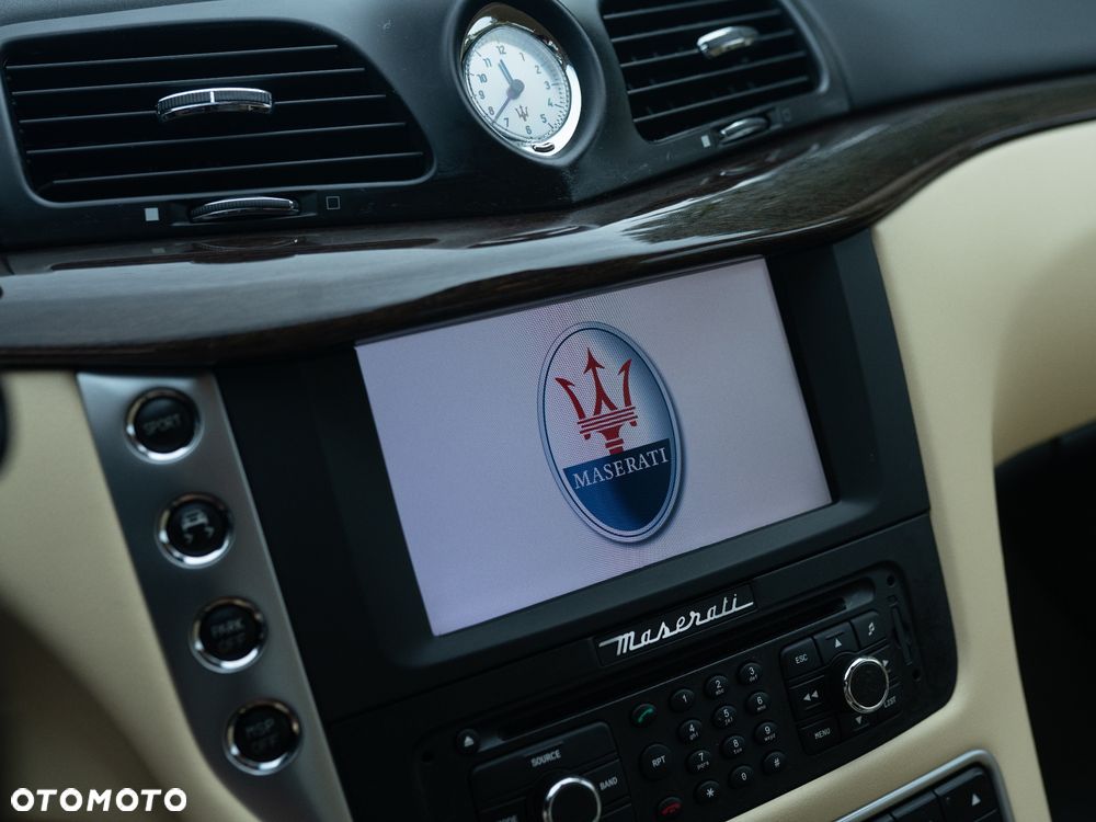 Maserati GranTurismo S - 18