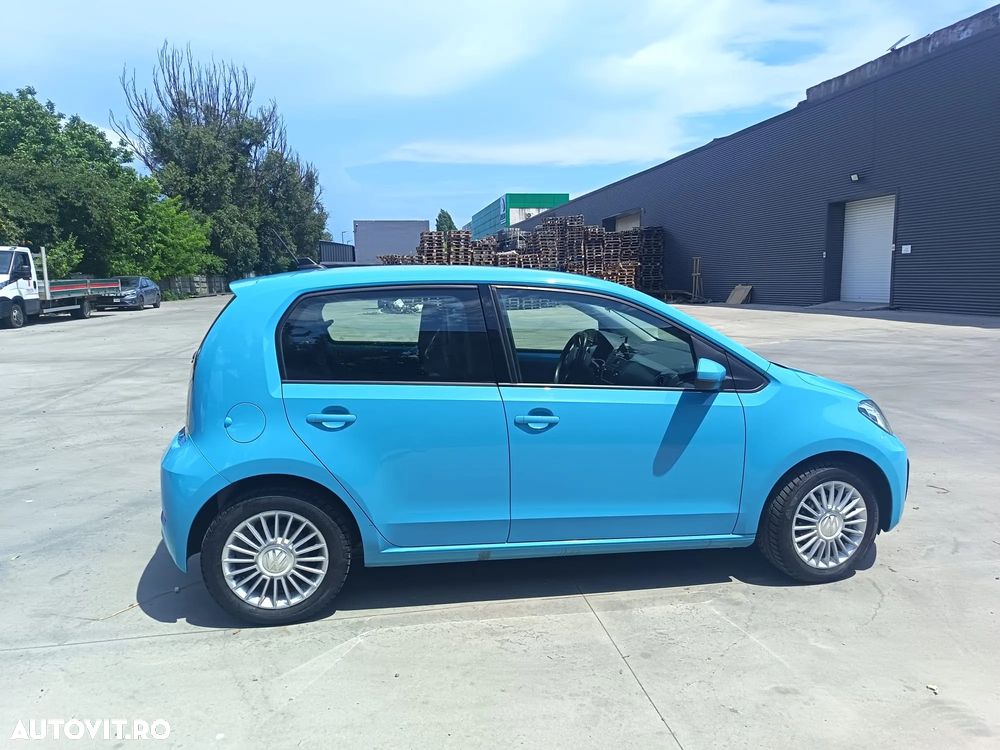 Volkswagen up! - 4