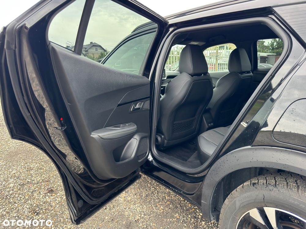 Peugeot 2008 PureTech 130 EAT8 GT - 20