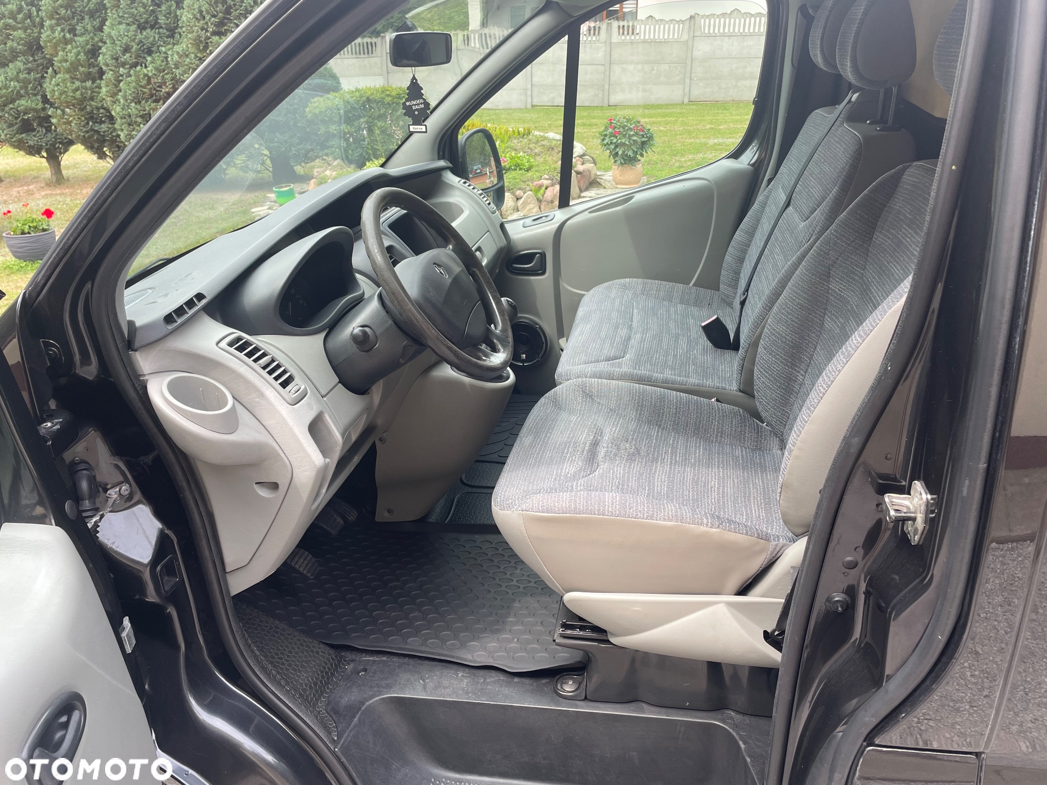 Renault Trafic - 9