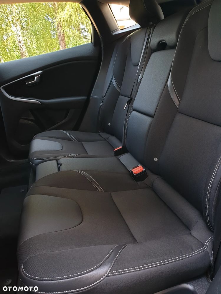 Volvo V40 D2 Linje You - 37