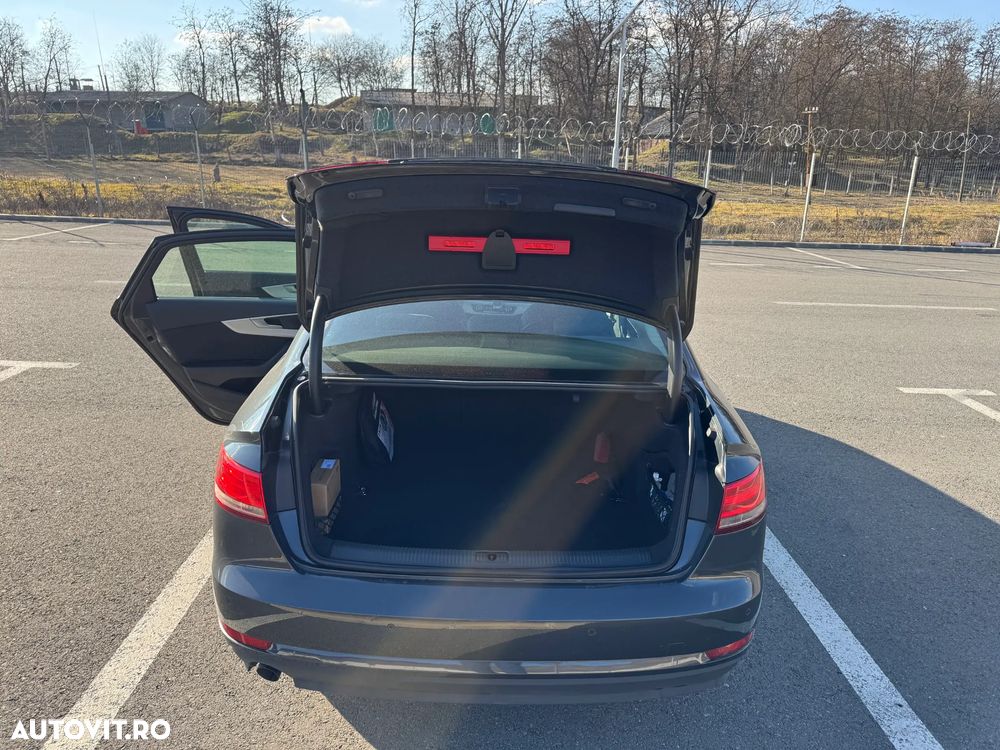 Audi A4 2.0 TDI S tronic - 15