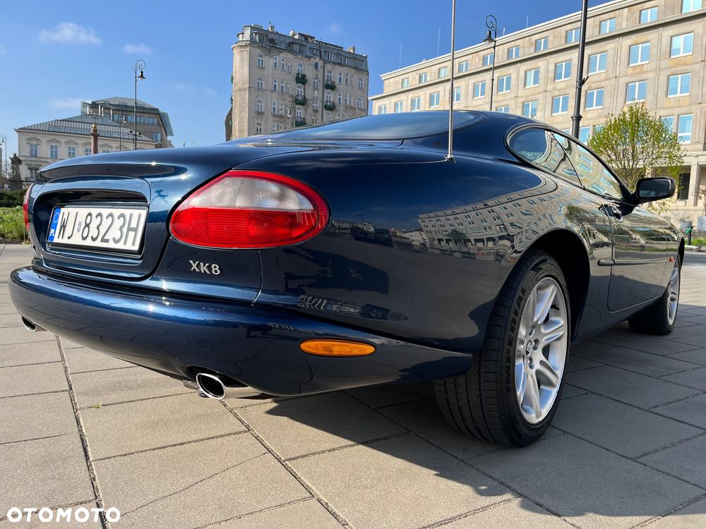 Jaguar XK8 - 32