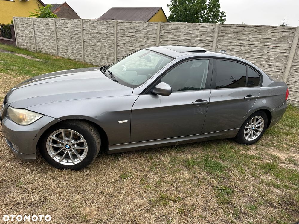 BMW Seria 3 320d DPF - 2