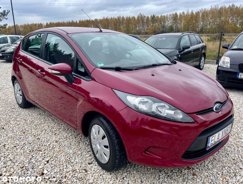 Ford Fiesta 1.25 Celebration - 19