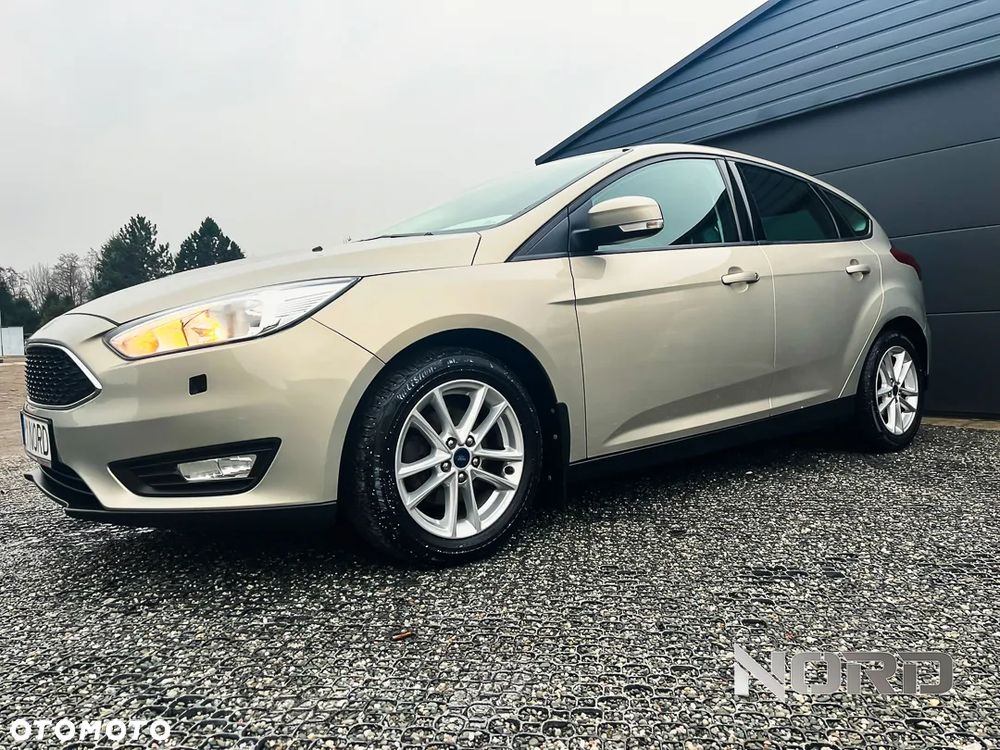Ford Focus 1.0 EcoBoost Trend - 6