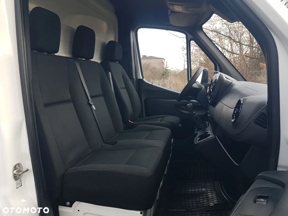 Mercedes-Benz Sprinter 8EP KONTENER 4,22x2,16x2,31 KLIMA 314CDI MANUAL 6-BIEGÓW - 7