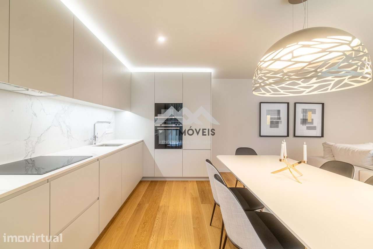 Apartamento T4 2024 | Alameda Jardins da Arrábida | Varanda | Vistas R - Widok 3