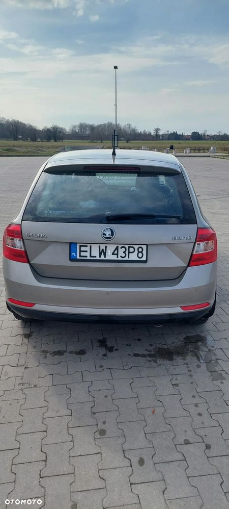 Skoda RAPID 1.2 Ambition - 2
