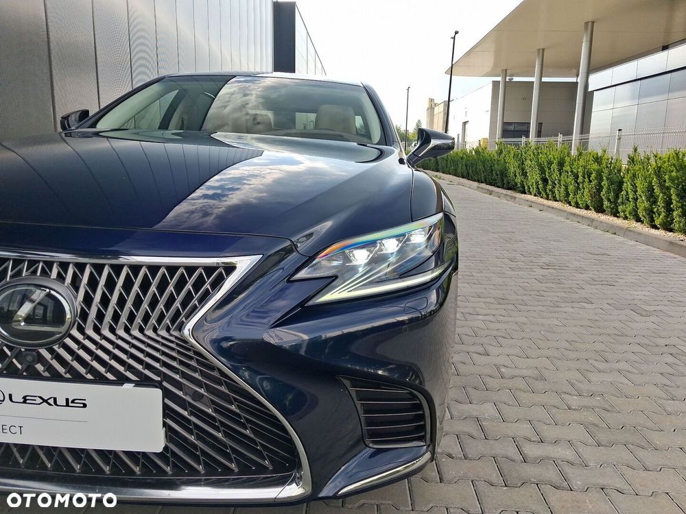 Lexus LS 500 Prestige AWD - 23