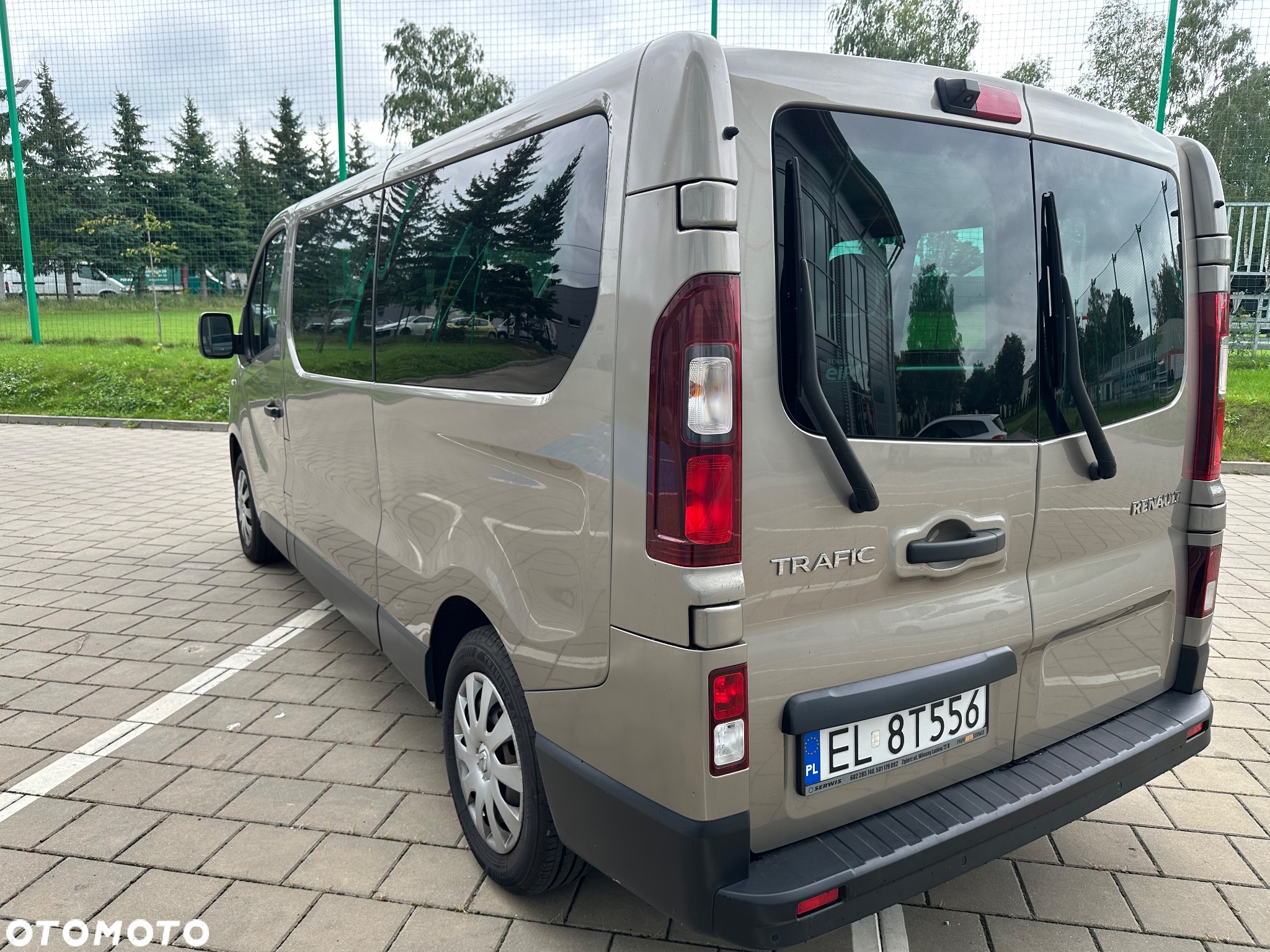 Renault Trafic Grand SpaceClass 2.0 dCi - 7