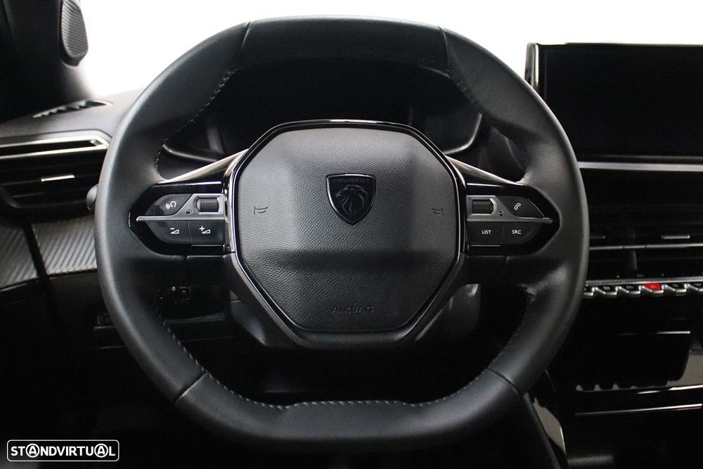Peugeot 2008 1.2 PureTech Allure - 15