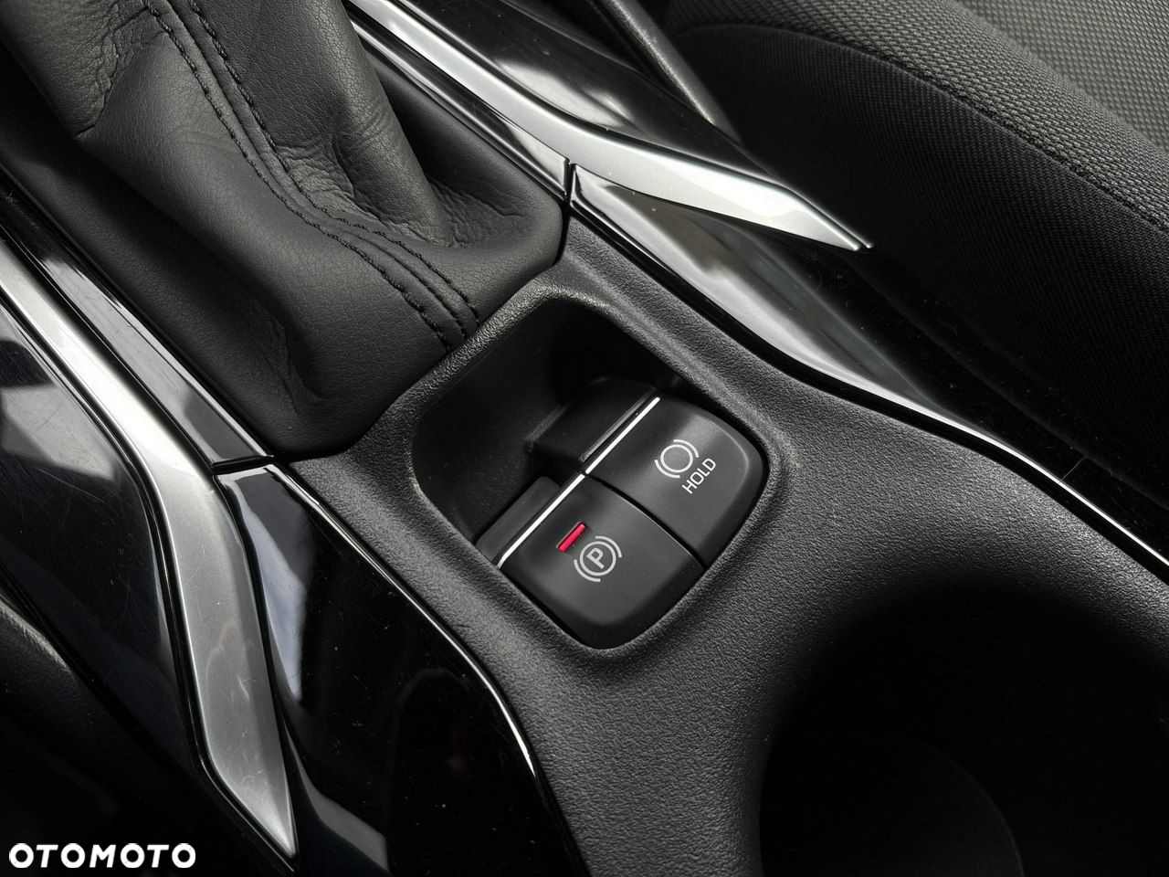 Toyota Corolla - 25