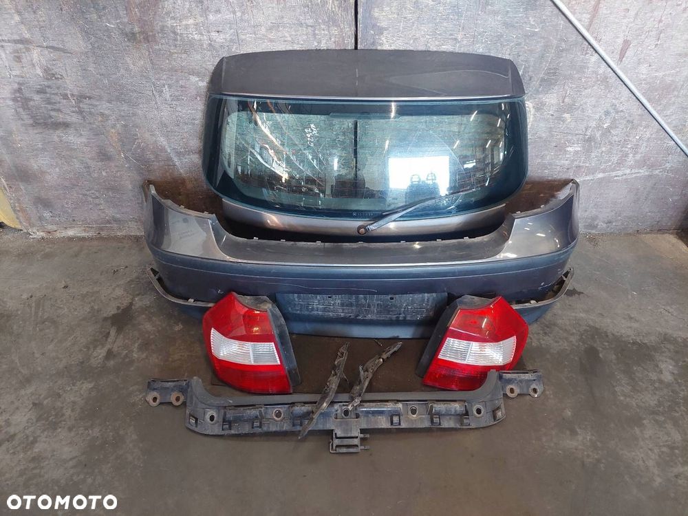 KOMPLETNY TYŁ KLAPA ZDERZAK LAMPY BMW E87 A22 SPARKLING GRAPHITE - 1