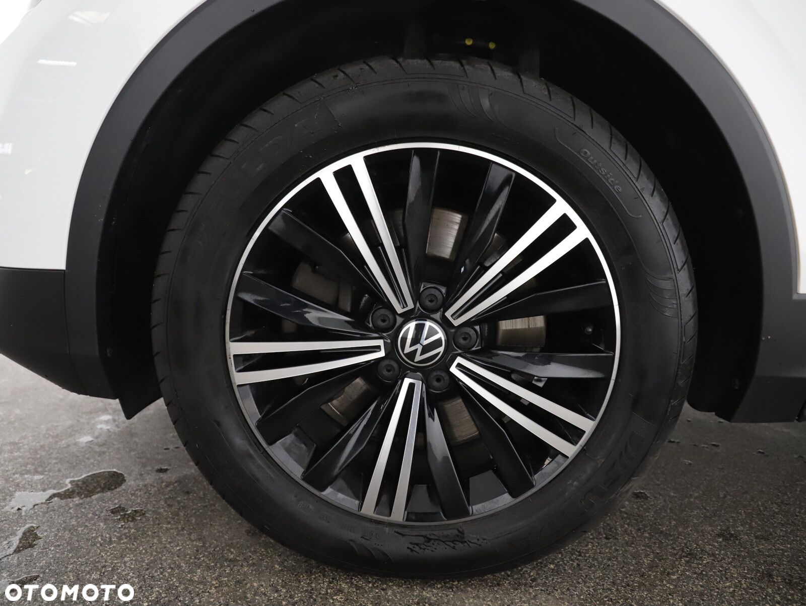 Volkswagen Tiguan 2.0 TSI 4Mot Elegance DSG - 30