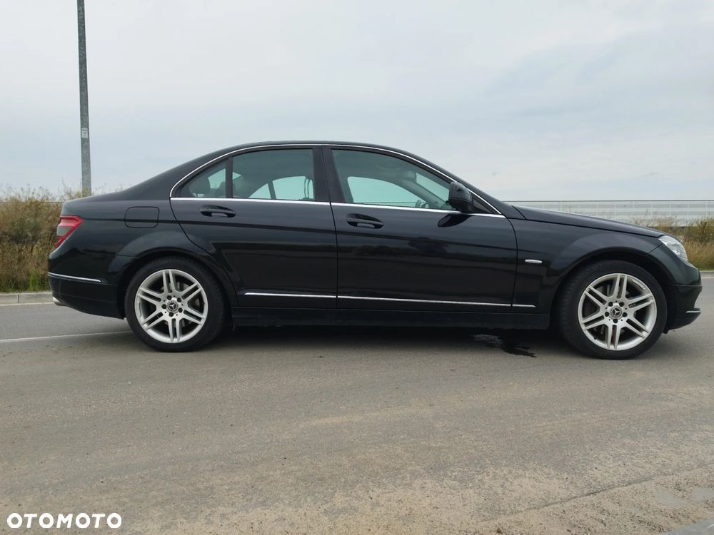 Mercedes-Benz Klasa C 320 CDI Avantgarde 4-Matic - 8