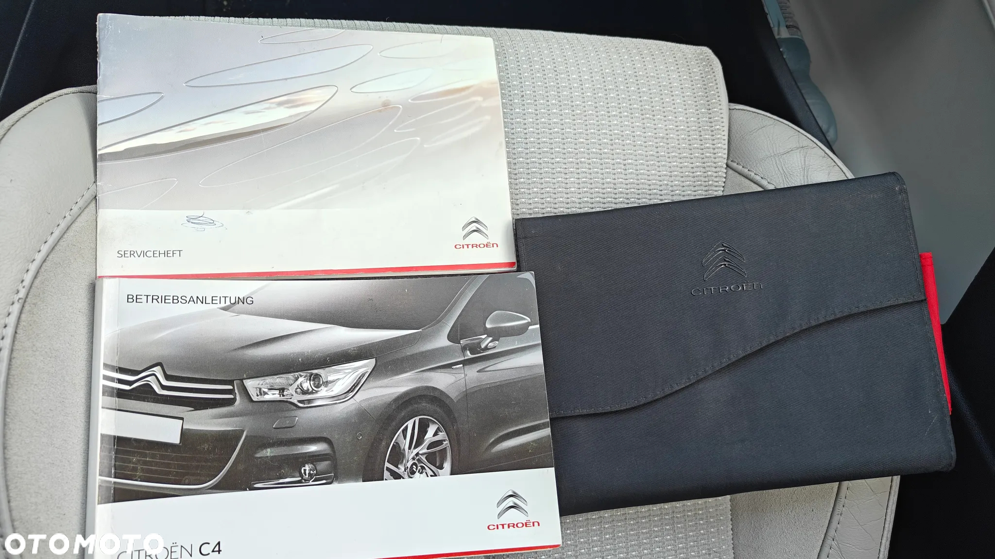 Citroën C4 2.0 HDi Exclusive - 6