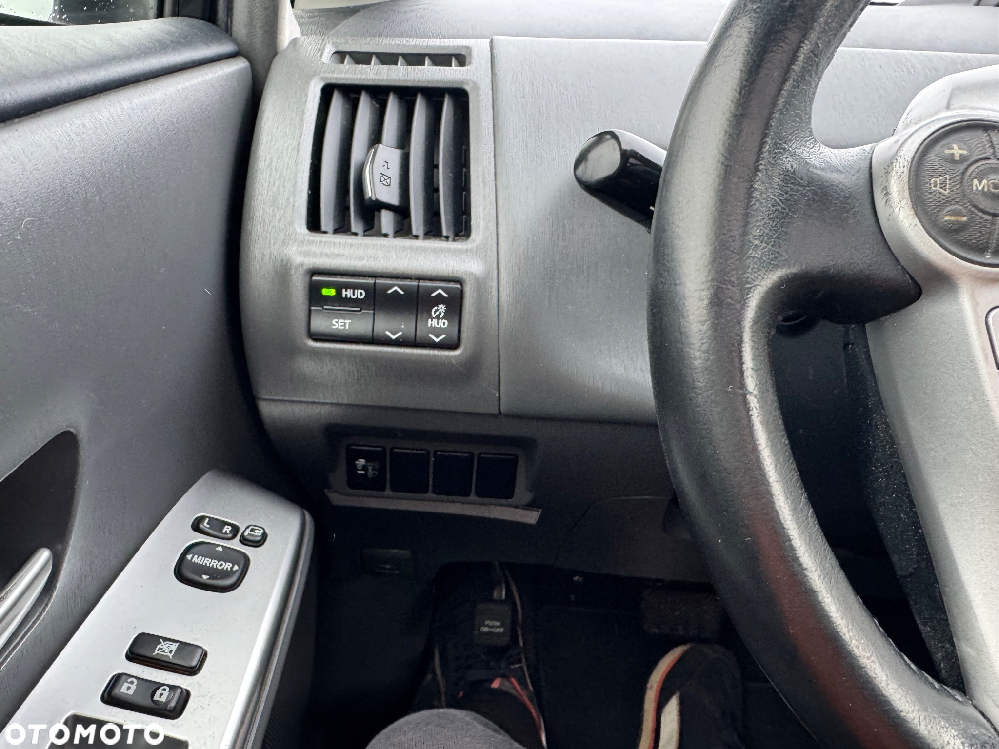 Toyota Prius+ 1.8 HSD Active - 21