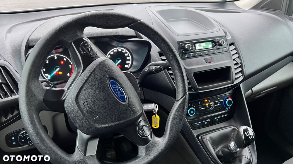Ford Transit Connect - 8