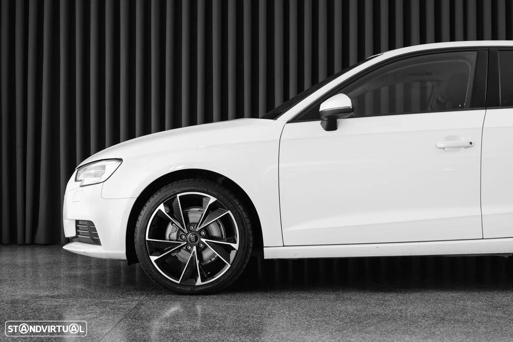 Audi A3 Sportback 1.6 TDI S tronic - 7