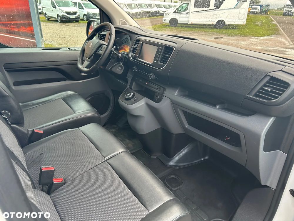Peugeot Expert - 8