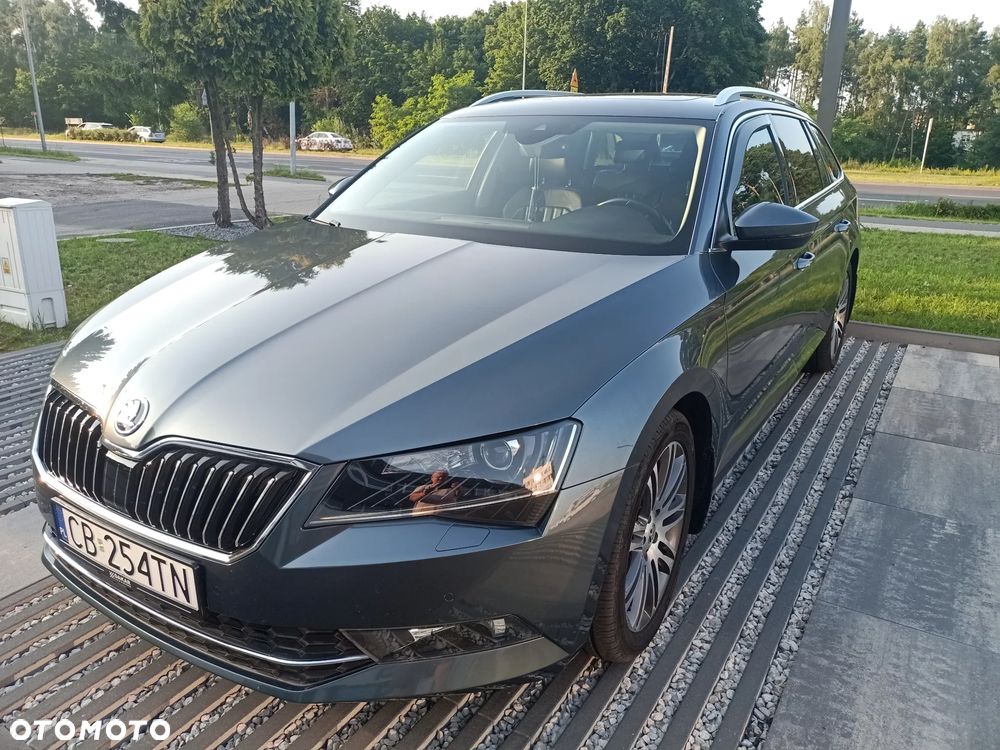 Skoda Superb 2.0 TDI 4x4 DSG Sportline - 6
