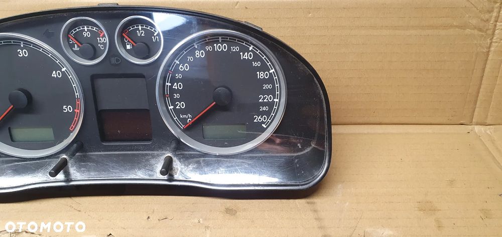 Licznik zegary VW Passat B5 FL 1.9 TDI 3B0920827A - 3