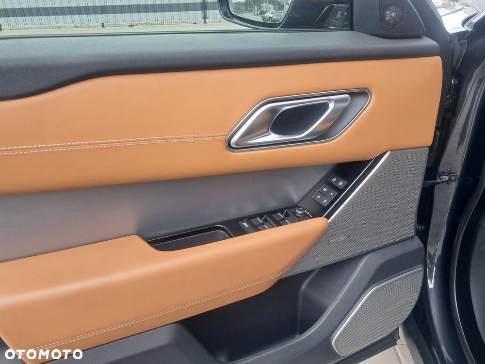 Land Rover Range Rover Velar - 16