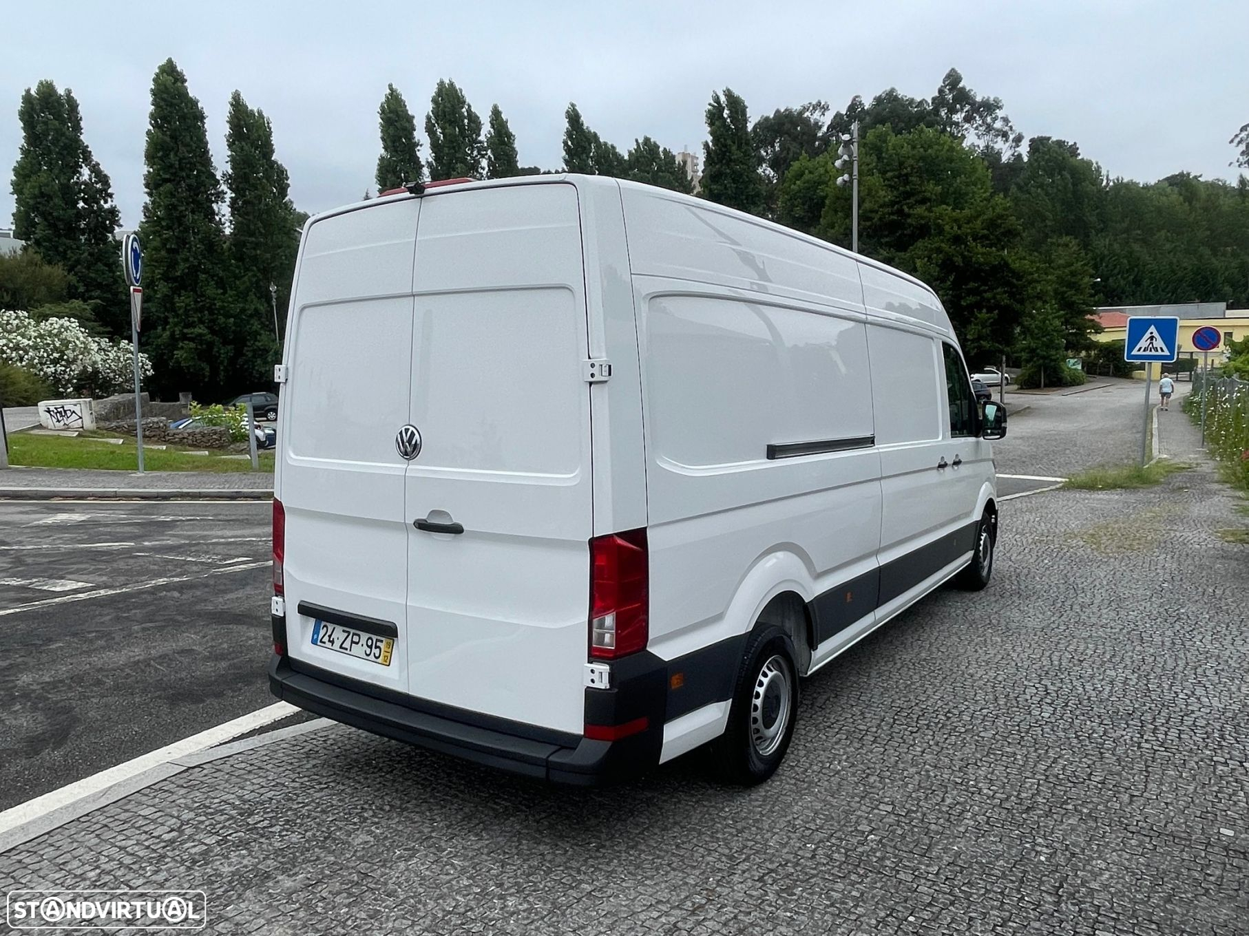 VW Crafter 35 2.0 TDI L3H3 - 9