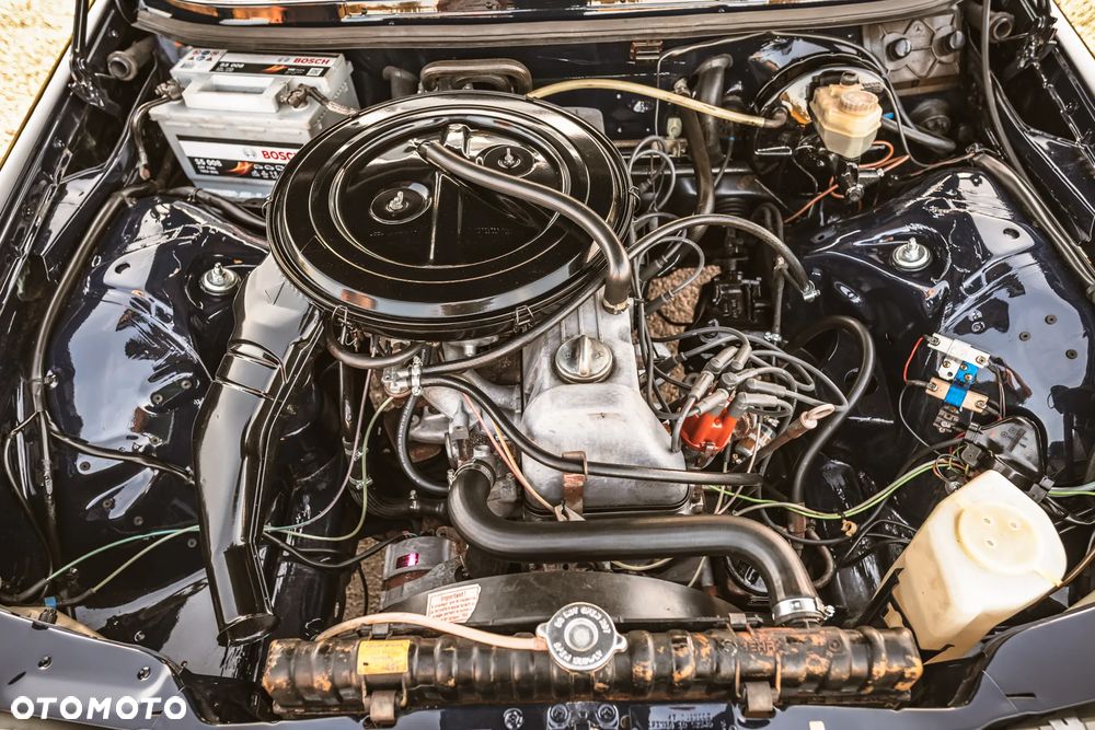 Mercedes-Benz W123 - 22