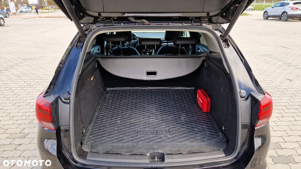 Opel Astra 1.6 CDTI Dynamic S&S - 12