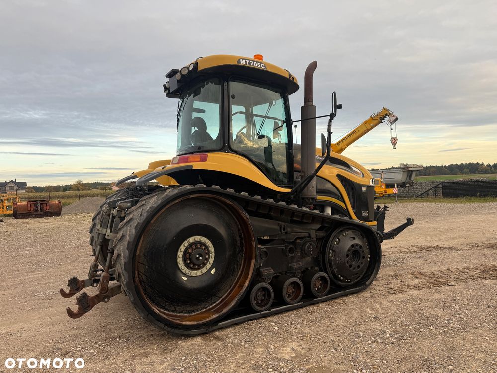 Challenger MT765C - 4