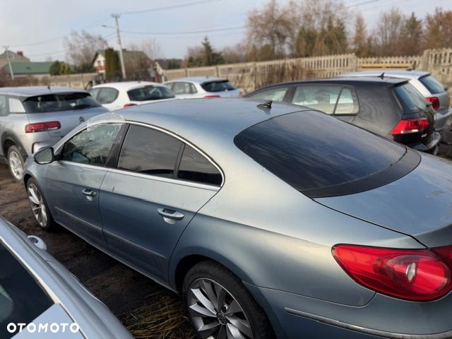 Volkswagen Passat CC 2.0 TDI Individual - 10