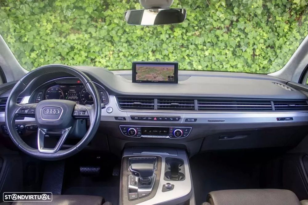 Audi Q7 3.0 TDi E-tron quattro Tiptronic — fotografia 18