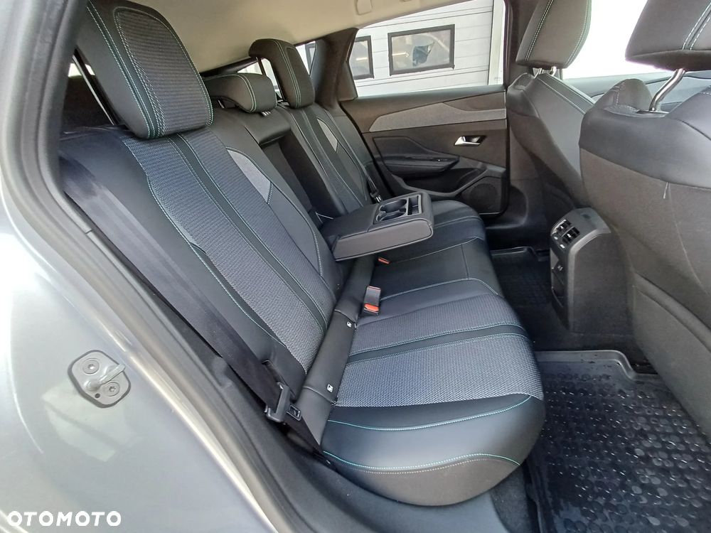 Peugeot 308 1.5 BlueHDi Allure Pack S&S EAT8 - 34