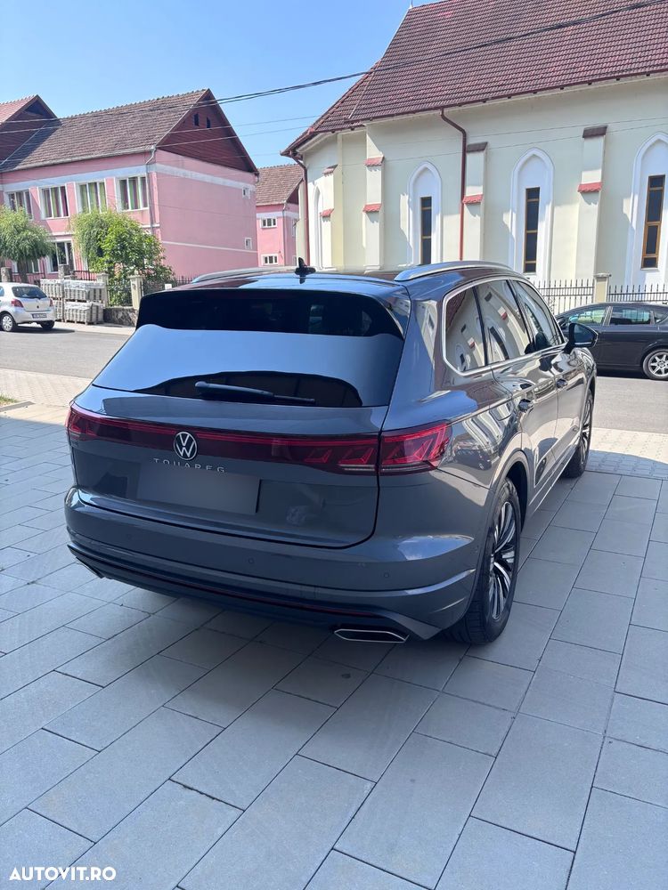 Volkswagen Touareg V6 TDI 4MOTION Elegance - 4