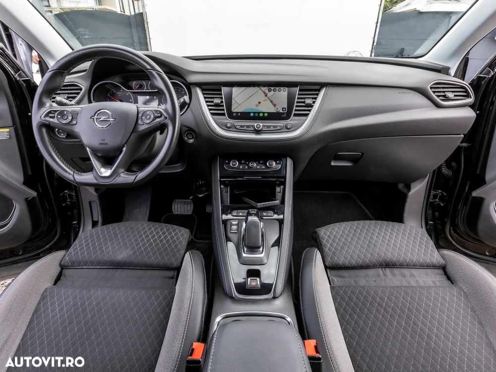 Opel Grandland X 1.6 Turbo START/STOP Ultimate - 18