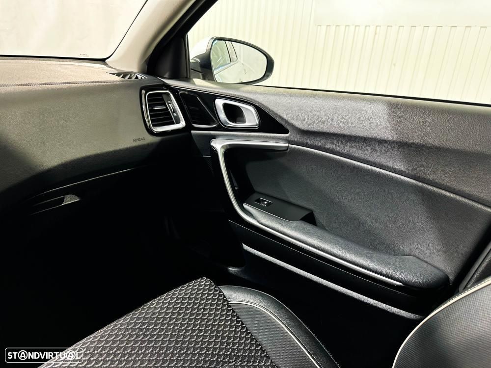 Kia XCeed 1.6 GDI DCT6 OPF Platinum Edition - 25