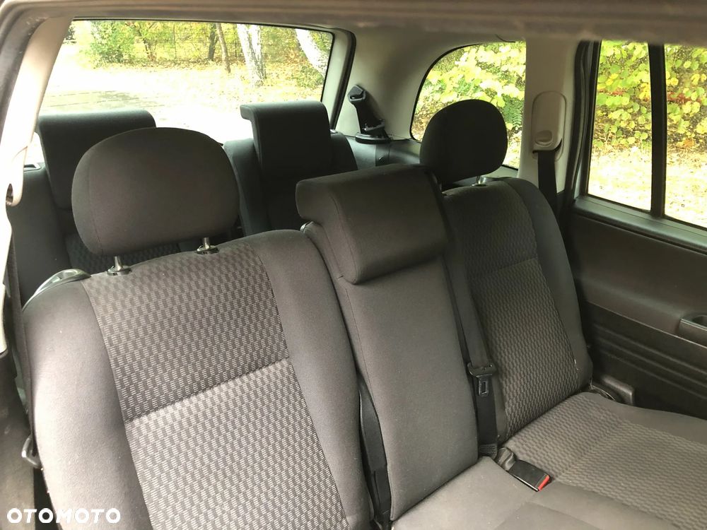 Opel Zafira 1.8 16V Elegance - 10