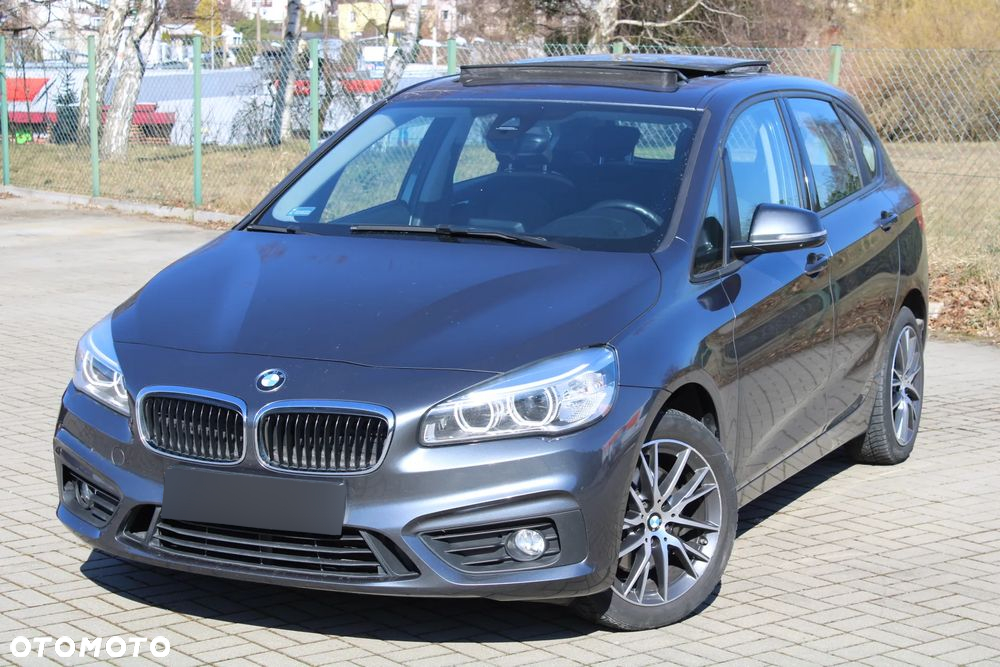 BMW Seria 2 220d Active Tourer xDrive Sport-Aut Sport Line - 4