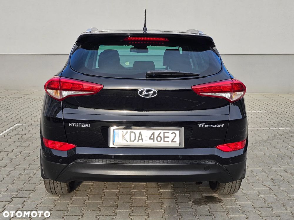 Hyundai Tucson - 8