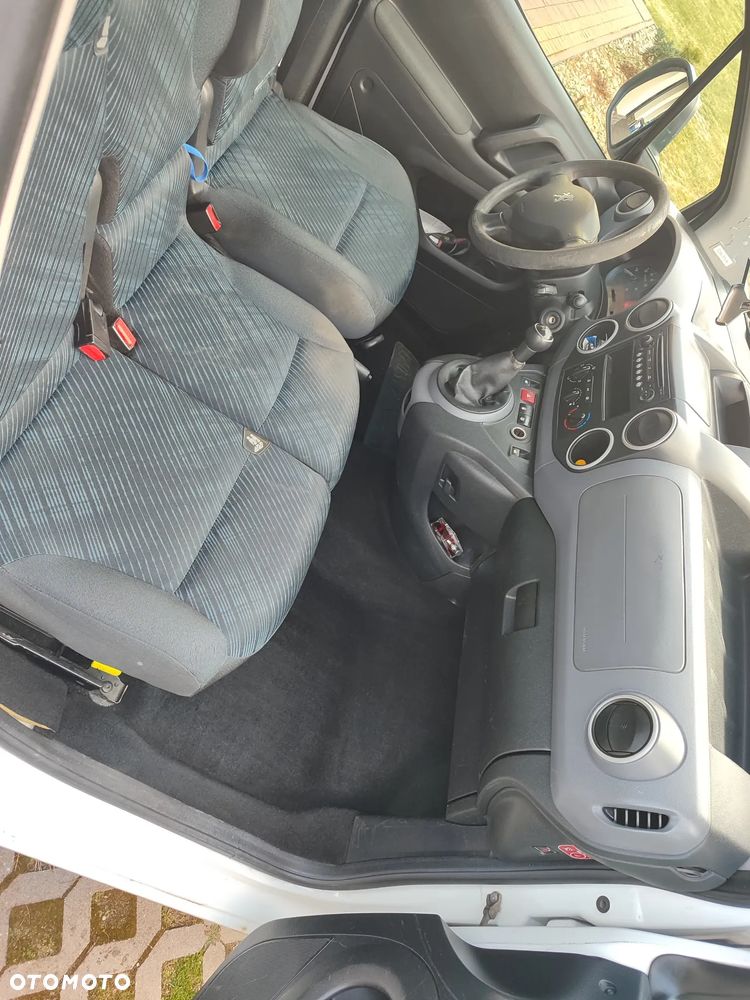 Peugeot Partner - 15