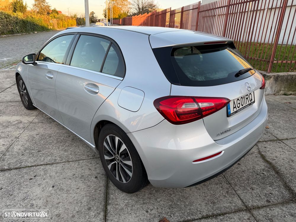 Mercedes-Benz A 180 - 4