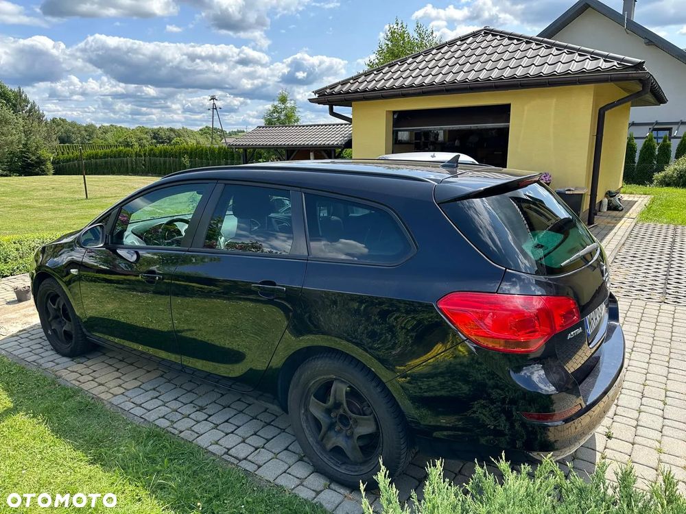 Opel Astra IV 1.7 CDTI Cosmo - 5